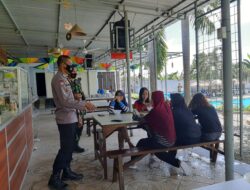 Sinergi TNI-Polri Edukasi Warga Taat Protokol Kesehatan