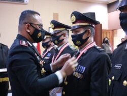 Kepolisian Resor Takalar Gelar Upacara Wisuda Purna Bakti 5 Anggota Polri