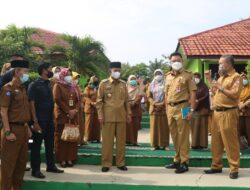 Bupati H.Budi Utomo Meninjau Langsung Pembelajaran Tatap Muka Terbatas Di SMPN 7 Kotabumi