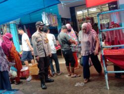 Operasi Yustisi Di Pasar Bulukunyi, Petugas Ingatkan Prokes Dan Jaga Kesehatan
