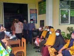 Kapolsek Marbo Polres Takalar Pantau Dan Amankan Langsung Giat Vaksinasi di Wilayahnya