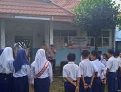 Bhabinkamtibmas Sambangi Sekolah, Berikan Pesan-pesan Kamtibmas