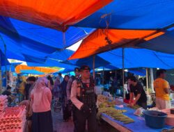 Dibulan Suci Ramadhan, Sat Samapta Aktif Patroli di Pasar Tradisional