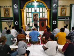 Kapolsek Polut Bersama Forkopimda Safari Ramadan di Masjid Nurul Iman Parang Luara