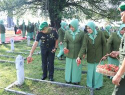 Kodim 1426 Takalar Ziarah Ke TMP Polongbangkeng Peringati HUT Ke-66 XIV Hasanuddin