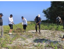 Pj Bupati Takalar Ajak Berbagai Stakeholder Bersihkan Pulau Sanrobengi