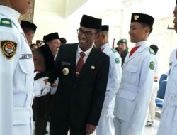 Pj Bupati Beri Hadiah Paskibra Takalar Liburan Ke Surabaya