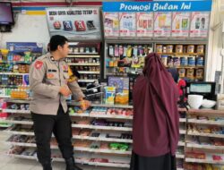 Ciptakan Kamtibmas Yang Kondusif, Bhabinkamtibmas Panyangkalang Sambangi Minimarket di Wilayah Binaannya