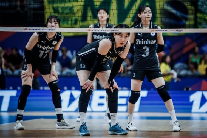 "Ambruk di VNL 2024: Runtuhnya Kemenangan Korea, Timnas Voli Putri Terpuruk Kembali"