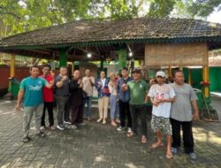 Laras Budaya Meriahkan Perayaan Sakral Bulan Suro di Bekas Istana Pajang