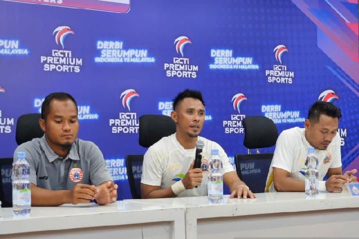 Legenda Persija Menebar Sayap, Melanjutkan Petualangan di Ranah Sepak Bola