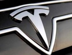 Jagat Otomotif Terkejut: Tesla Sabet Gelar Inovator Terdepan