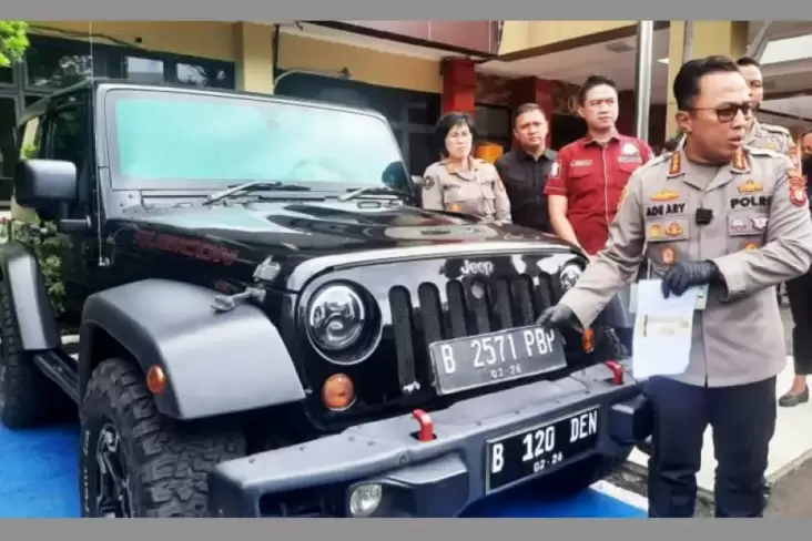 Tragedi Arogansi: Jeep Rubicon Melumat Citra dan Mengerus Kehormatan