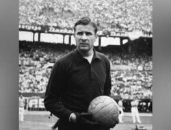 Sang Laba-laba Legendaris: Lev Yashin, Kiper Ikonik yang Mengukir Sejarah Piala Eropa