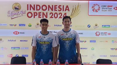 Duo Muda Sabar/Reza Cetak Kejutan di Semifinal Indonesia Open, Incar Gelar untuk Keluarga