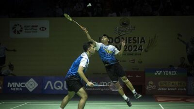 Drama Indonesia Open 2024: 3 Raksasa Tumbang, Sabar/Reza Kokoh di Semifinal