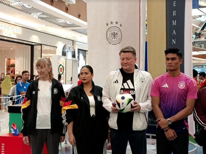 Adidas Bidik Posisi Puncak Perlengkapan Resmi Tim Garuda