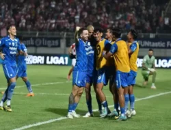 Persib Bandung Raih Gelar Juara Tiga Bintang, Lampaui Rekor Emasnya