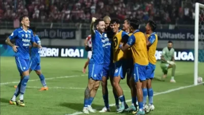 "Hattrick Emas Persib Bandung, Merajai Liga Indonesia"