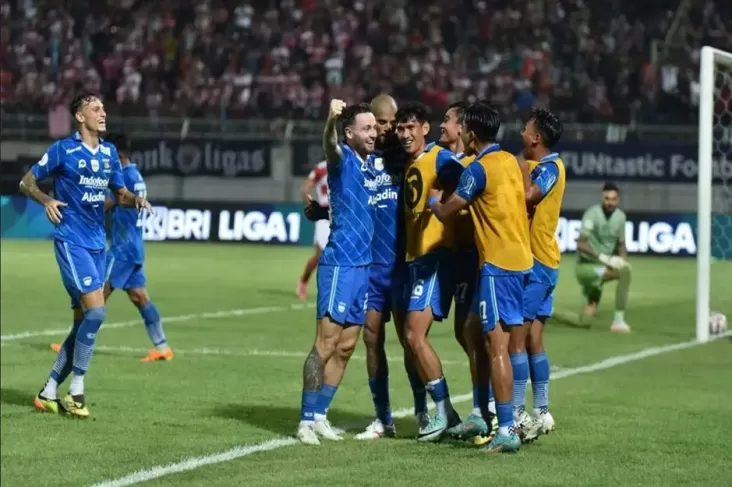 "Hattrick Emas Persib Bandung, Merajai Liga Indonesia"