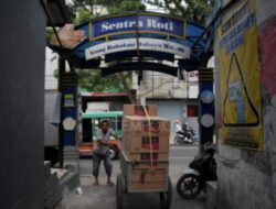 Terhidang Nikmat Roti Rumahan yang Menggugah Selera di Gang Babakan Rahayu